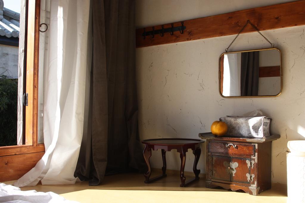 Ginkgo Tree Guesthouse จอนจู ภายนอก รูปภาพ